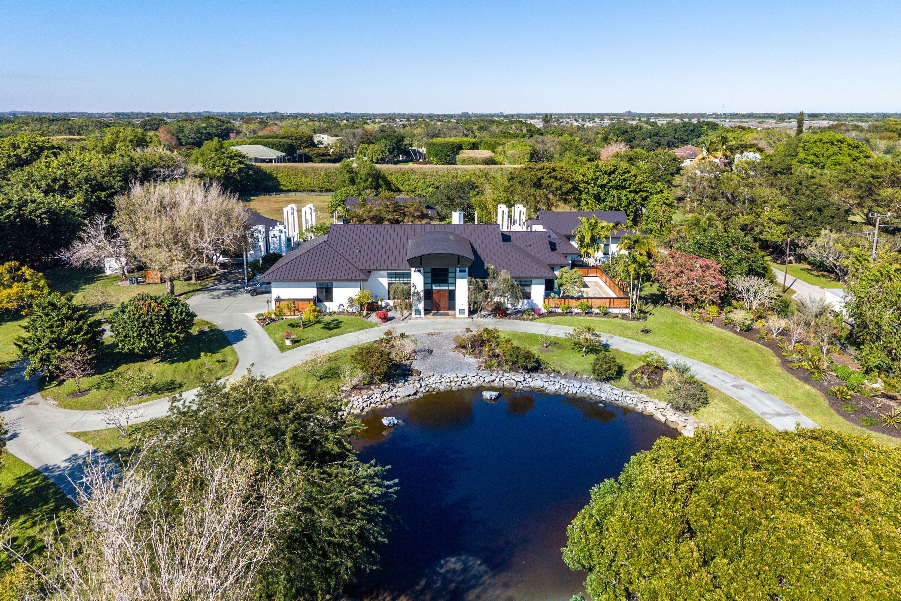 8549 Surrey Lane Boca Raton, FL 33496 - Photo 13 of 104 011-8549SurreyLane-BocaRaton-FL-33496-SM