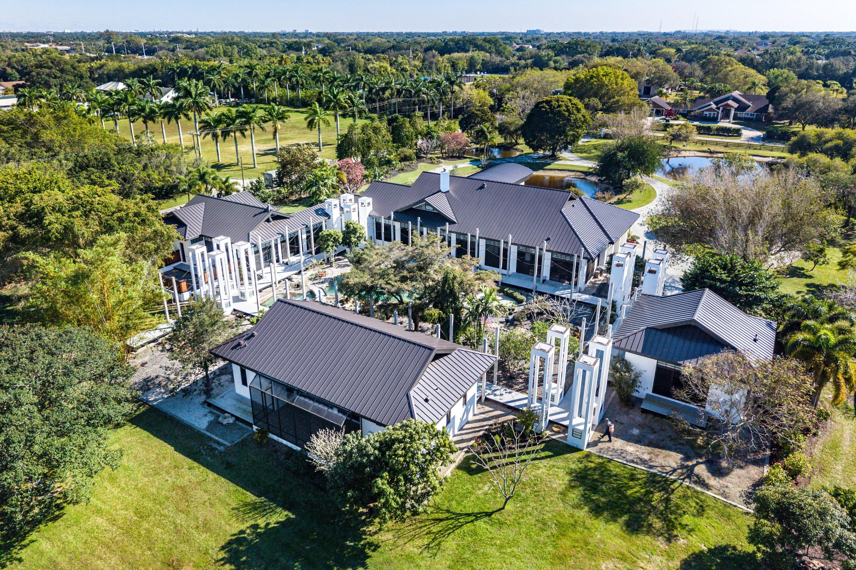 8549 Surrey Lane Boca Raton, FL 33496 - Photo 16 of 104 014-8549SurreyLane-BocaRaton-FL-33496-SM