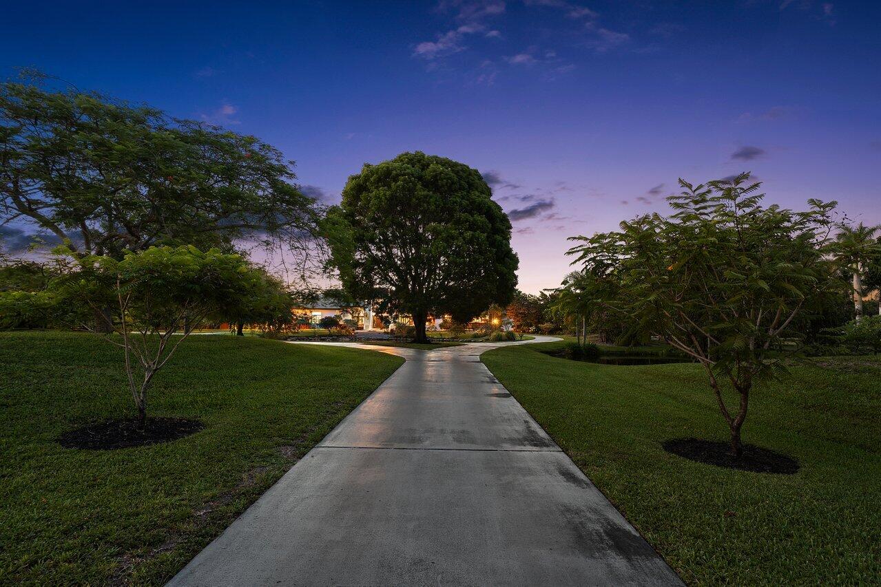 8549 Surrey Lane Boca Raton, FL 33496 - Photo 84 of 104 098-8549SurreyLane-BocaRaton-FL-33496-SM