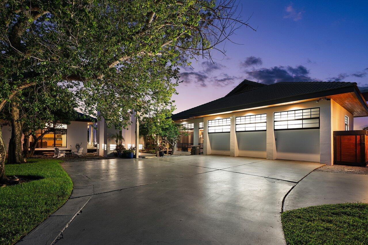 8549 Surrey Lane Boca Raton, FL 33496 - Photo 85 of 104 101-8549SurreyLane-BocaRaton-FL-33496-SM
