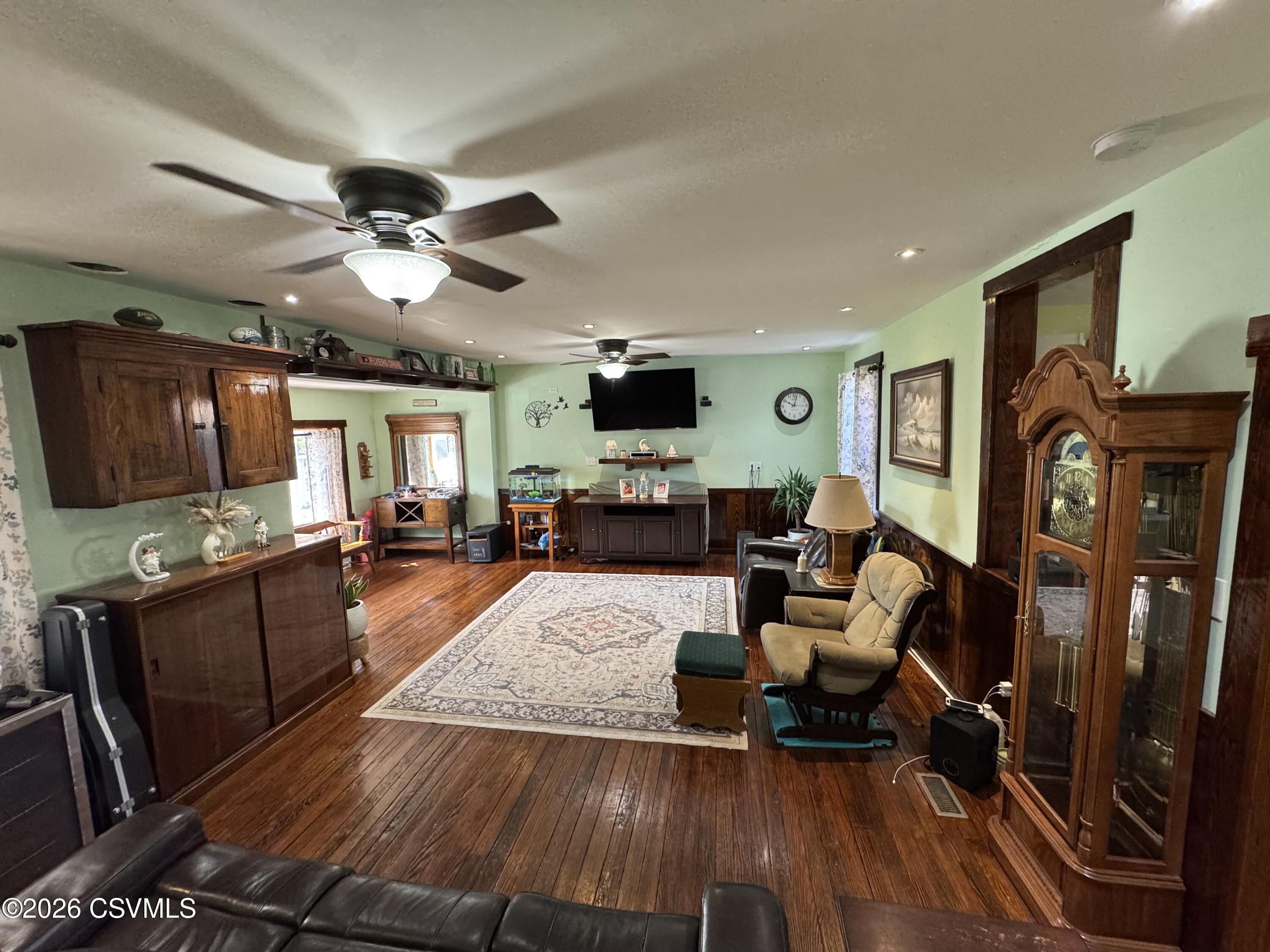 23 West Clay Avenue Hazleton, PA 18202 - Photo 4 of 8