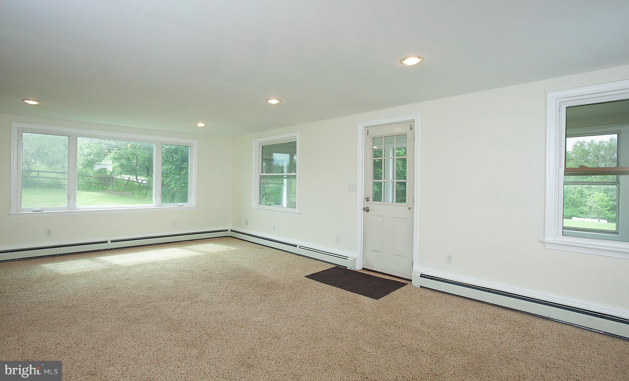 526 Evergreen Road New Bloomfield, PA 17068 - Photo 16 of 39 Gallery Image 16