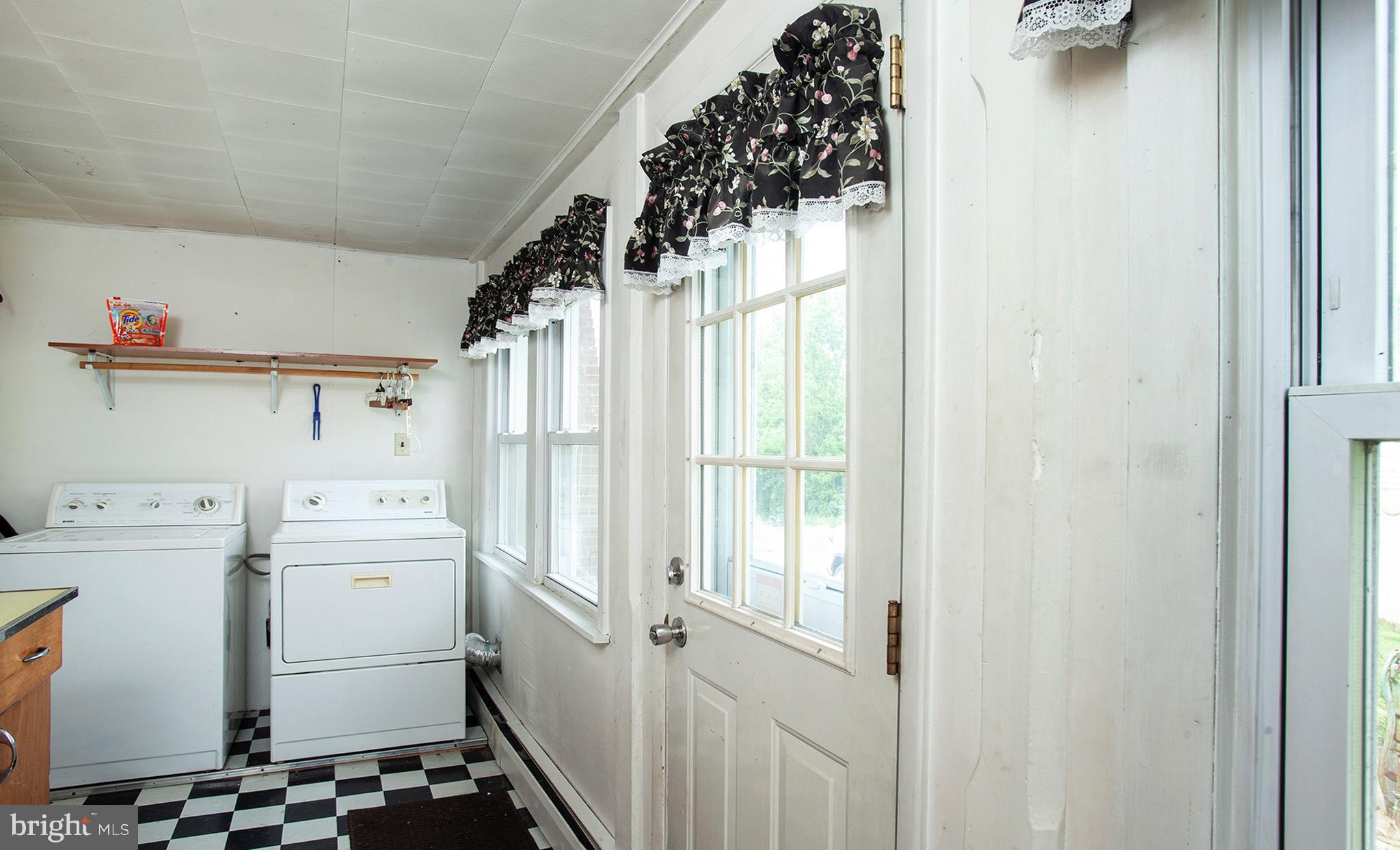 526 Evergreen Road New Bloomfield, PA 17068 - Photo 26 of 39 Gallery Image 26
