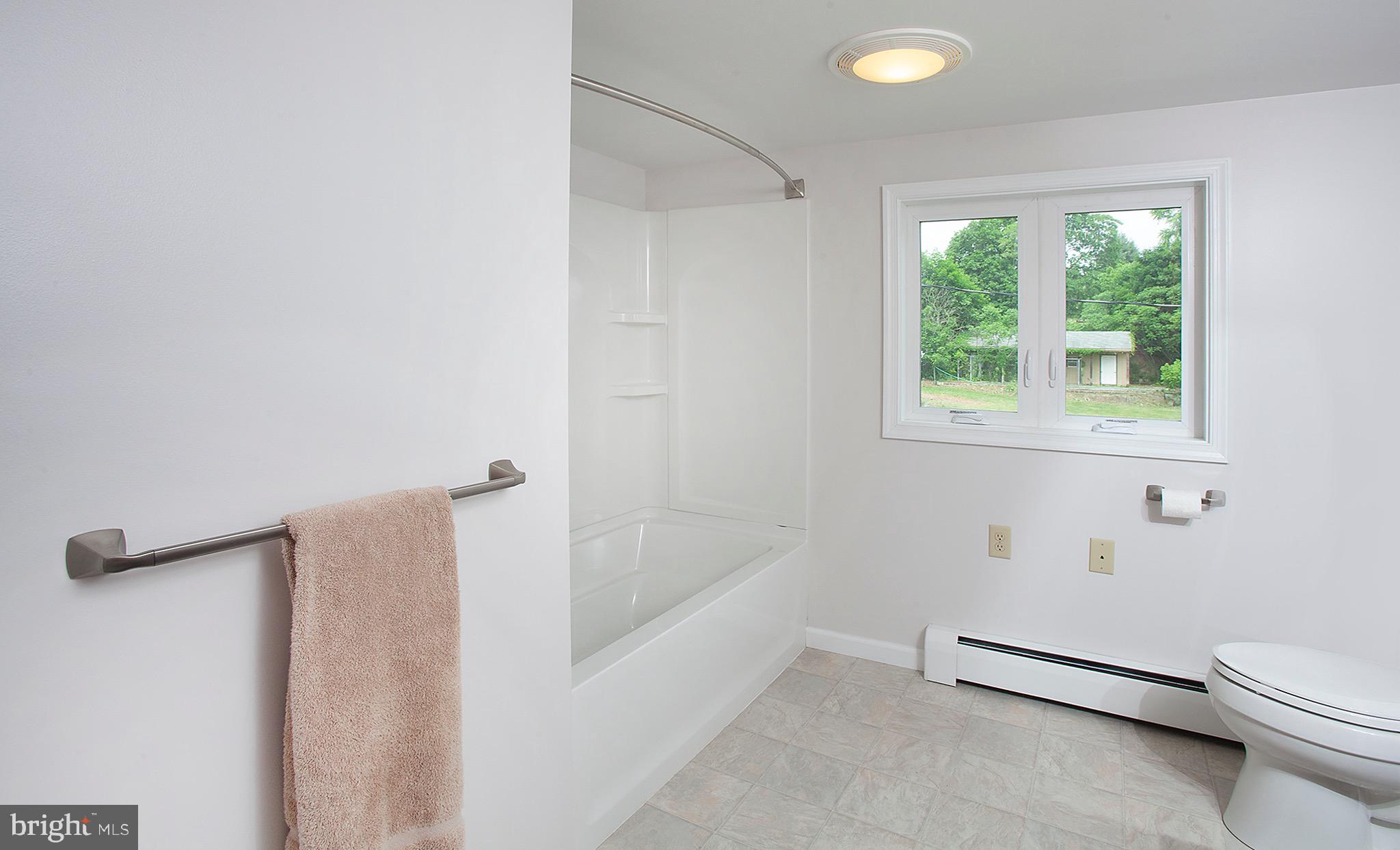 526 Evergreen Road New Bloomfield, PA 17068 - Photo 29 of 39 Gallery Image 29