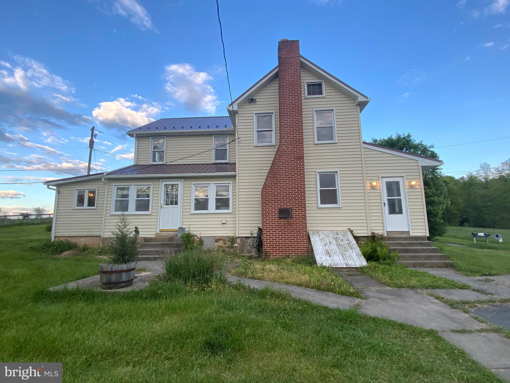 526 Evergreen Road New Bloomfield, PA 17068 - Photo 4 of 39 Gallery Image 4