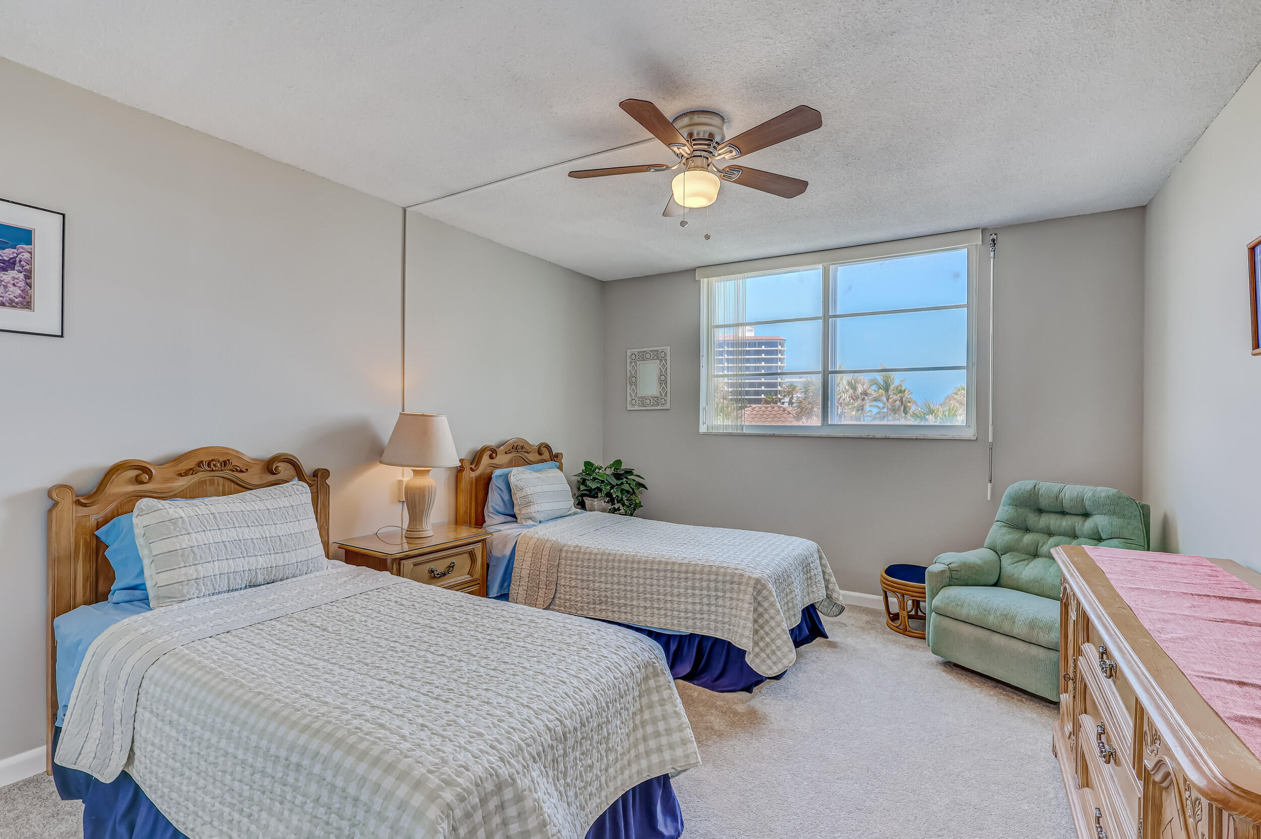 630 Ocean Drive, Unit 403 Juno Beach, FL 33408 - Photo 15 of 25 Guest Bedroom