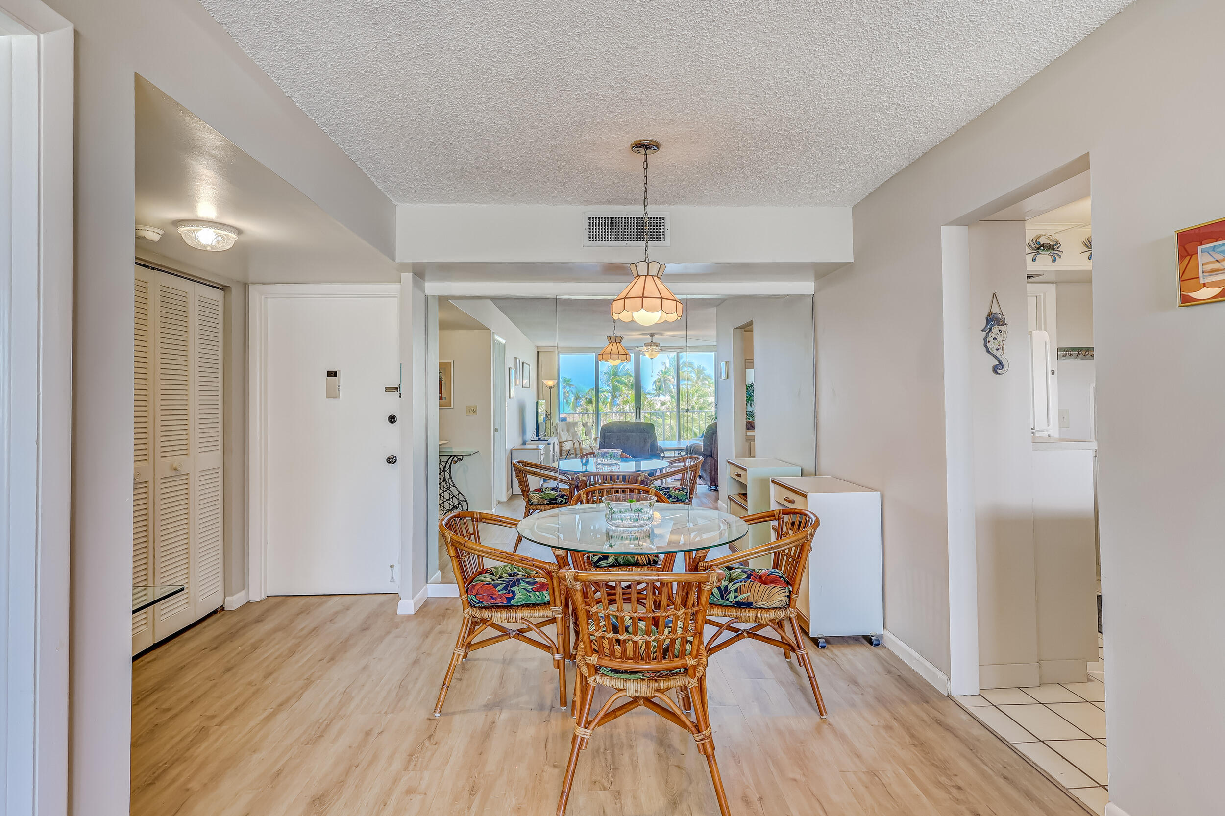630 Ocean Drive, Unit 403 Juno Beach, FL 33408 - Photo 3 of 25 Dining Room