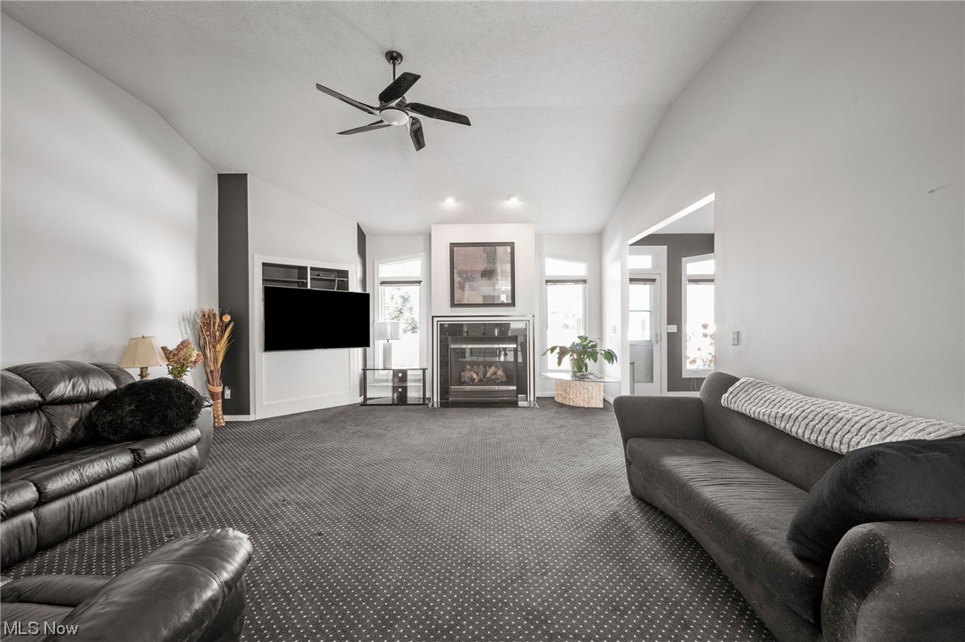 35195 Ridge Road Willoughby, OH 44094 - Photo 9 of 25 Gallery Image 9