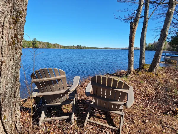 $525,000 | 17 Macallister Lane, Orient, ME 04471