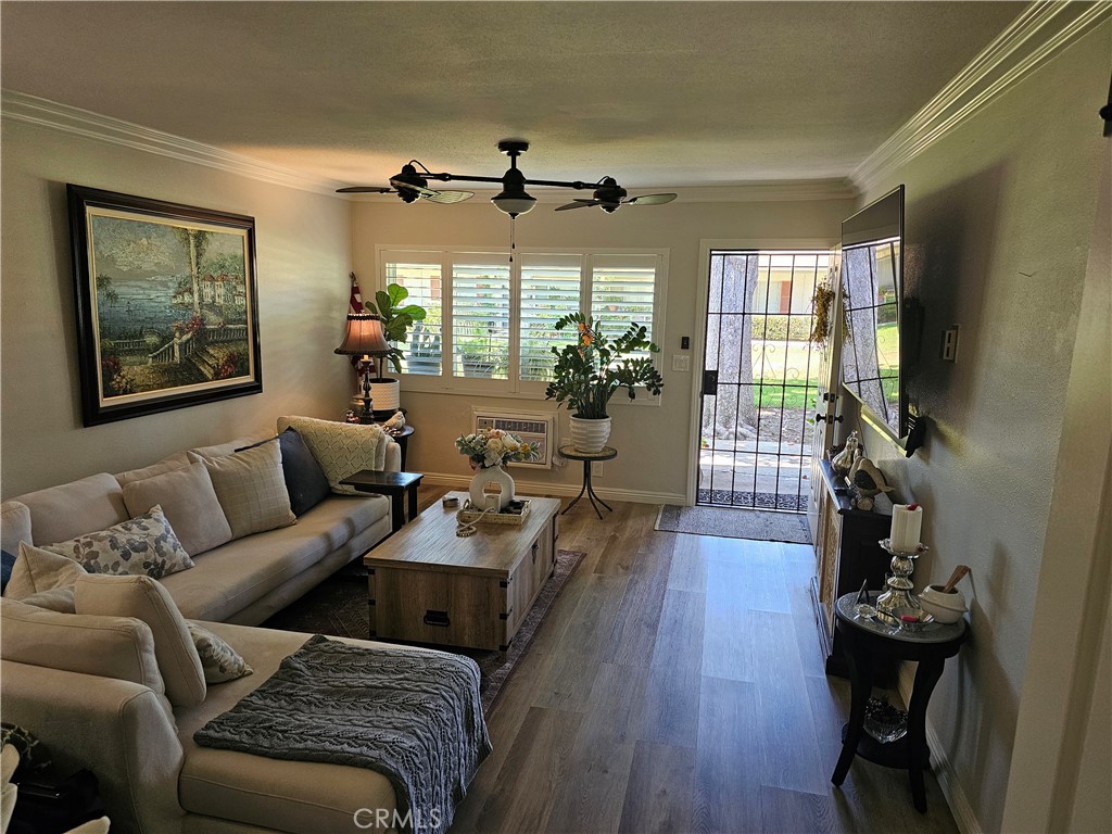 654 West Main Street, Unit B Tustin, CA 92780 - Photo 5 of 22