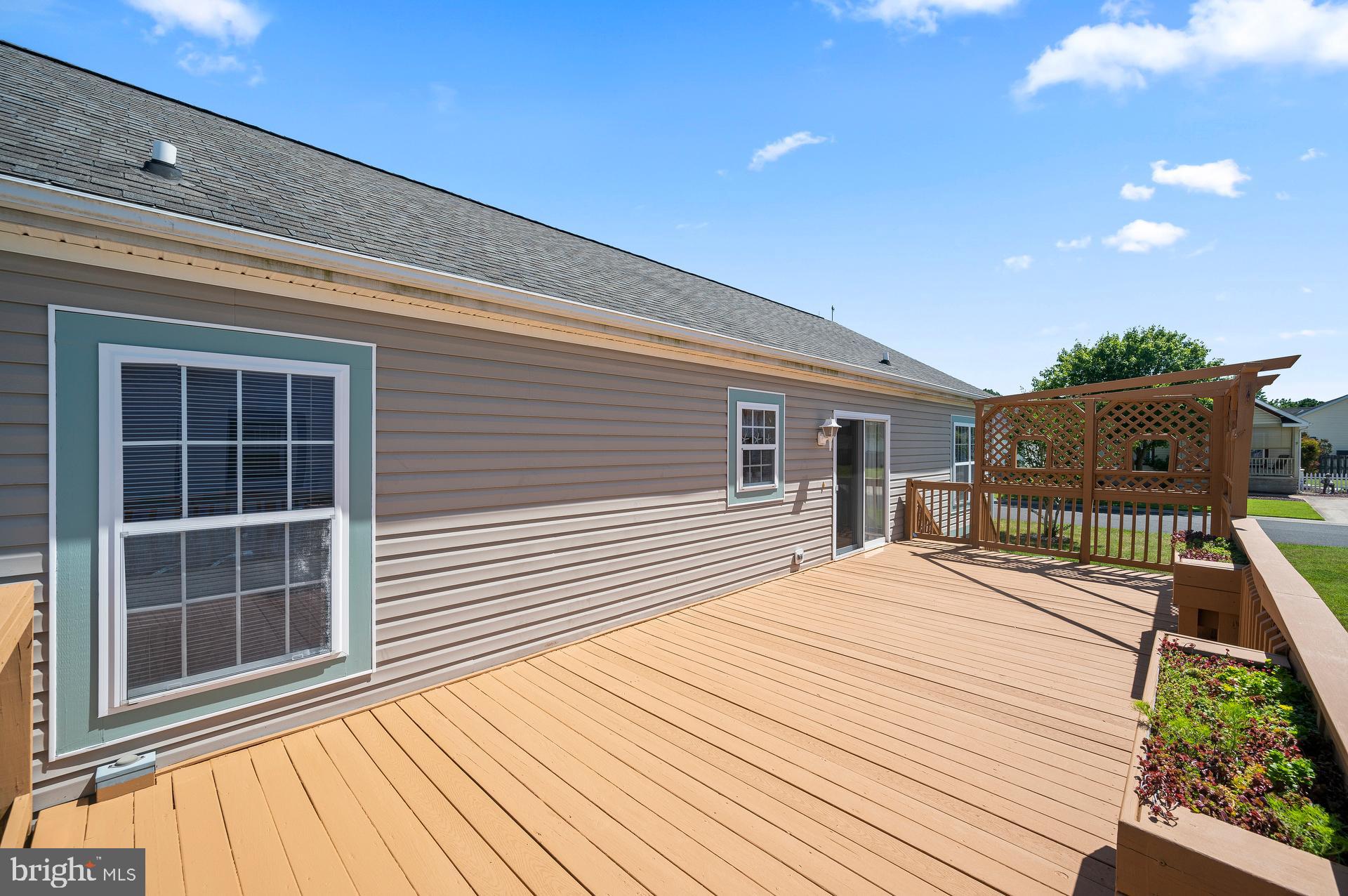 4 Windswept Drive Berlin, MD 21811 - Photo 23 of 31 Planter Boxes & Trellis