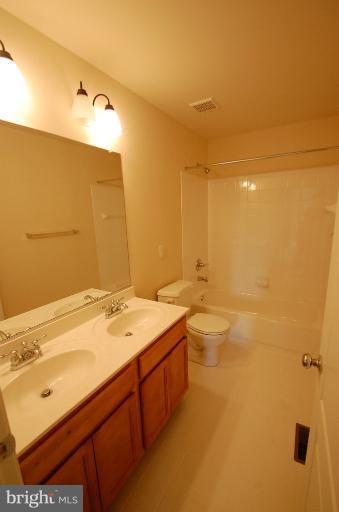 1 All Saints Road Laurel, MD 20723 - Photo 11 of 19 Bath