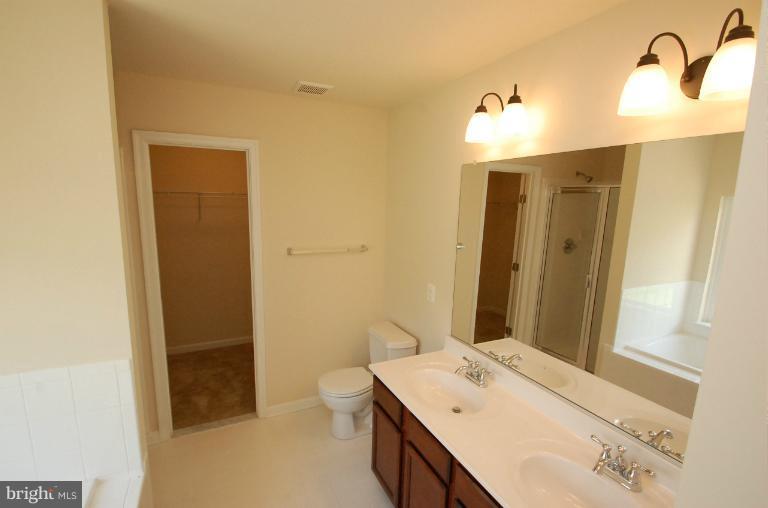 1 All Saints Road Laurel, MD 20723 - Photo 14 of 19 Bath (Master)