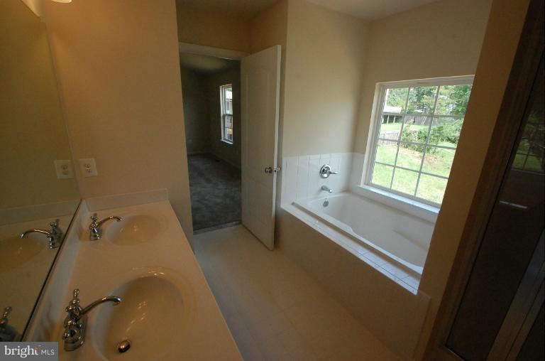1 All Saints Road Laurel, MD 20723 - Photo 15 of 19 Bath (Master)