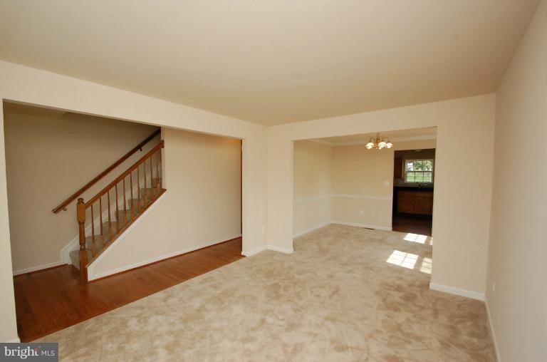 1 All Saints Road Laurel, MD 20723 - Photo 4 of 19 Living Room
