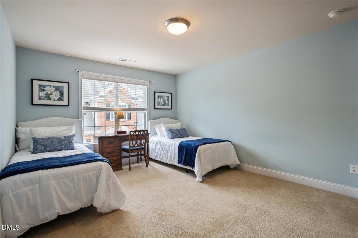 10916 Clovermill Circle Raleigh, NC 27617 - Photo 32 of 50