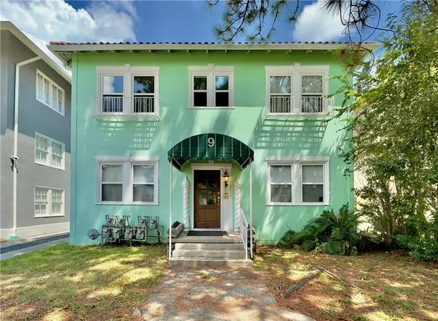 $1,100 | 9 Fontainebleau Drive, Unit E, New Orleans, LA 70125