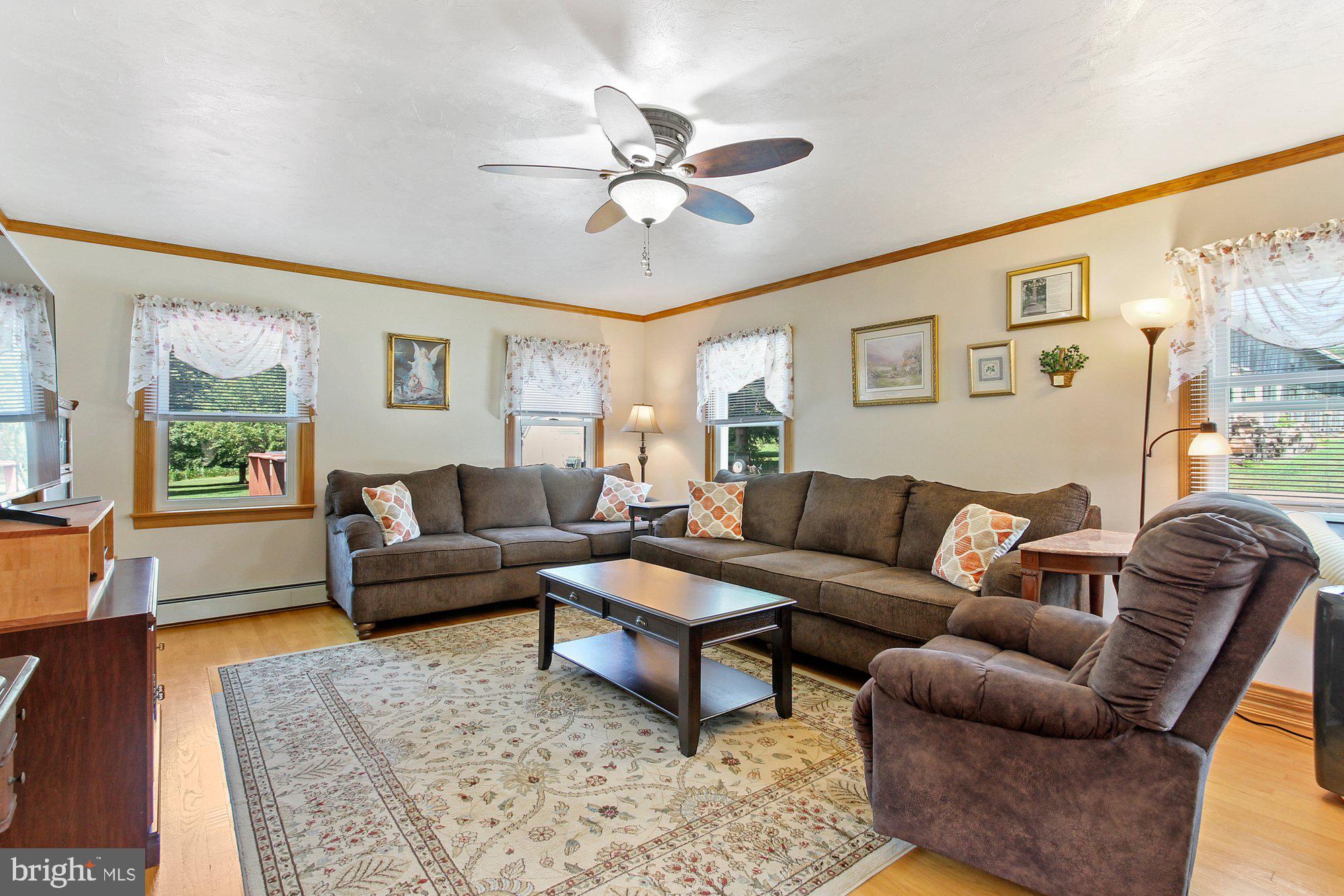 4729 Fiscal Road Glen Rock, PA 17327 - Photo 4 of 28 Gallery Image 4