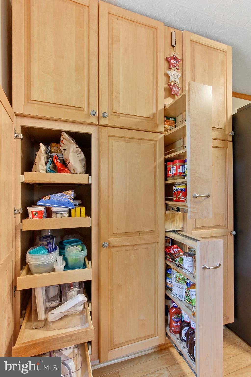 4729 Fiscal Road Glen Rock, PA 17327 - Photo 7 of 28 Gallery Image 7