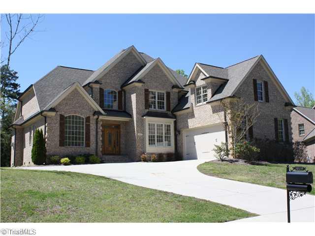 5009 Bennington Way High Point, NC 27262 - Photo 1 of 14 Exterior Front.