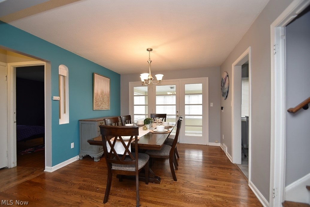 1423 Westover Road Cleveland, OH 44118 - Photo 10 of 32
