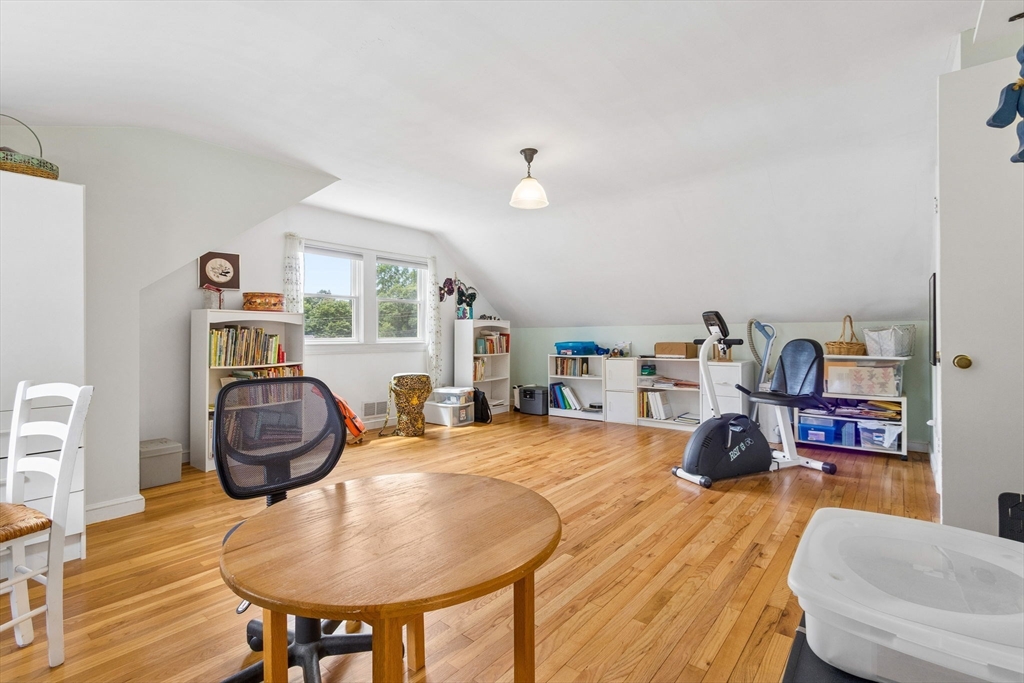 4 Murdoch Road Natick, MA 01760 - Photo 22 of 32 Gallery Image 22