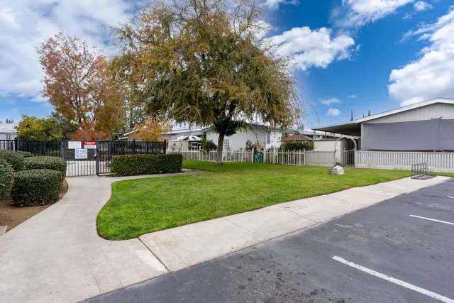 $189,900 | 2706 West Ashlan Avenue, Unit 264, Fresno, CA 93705