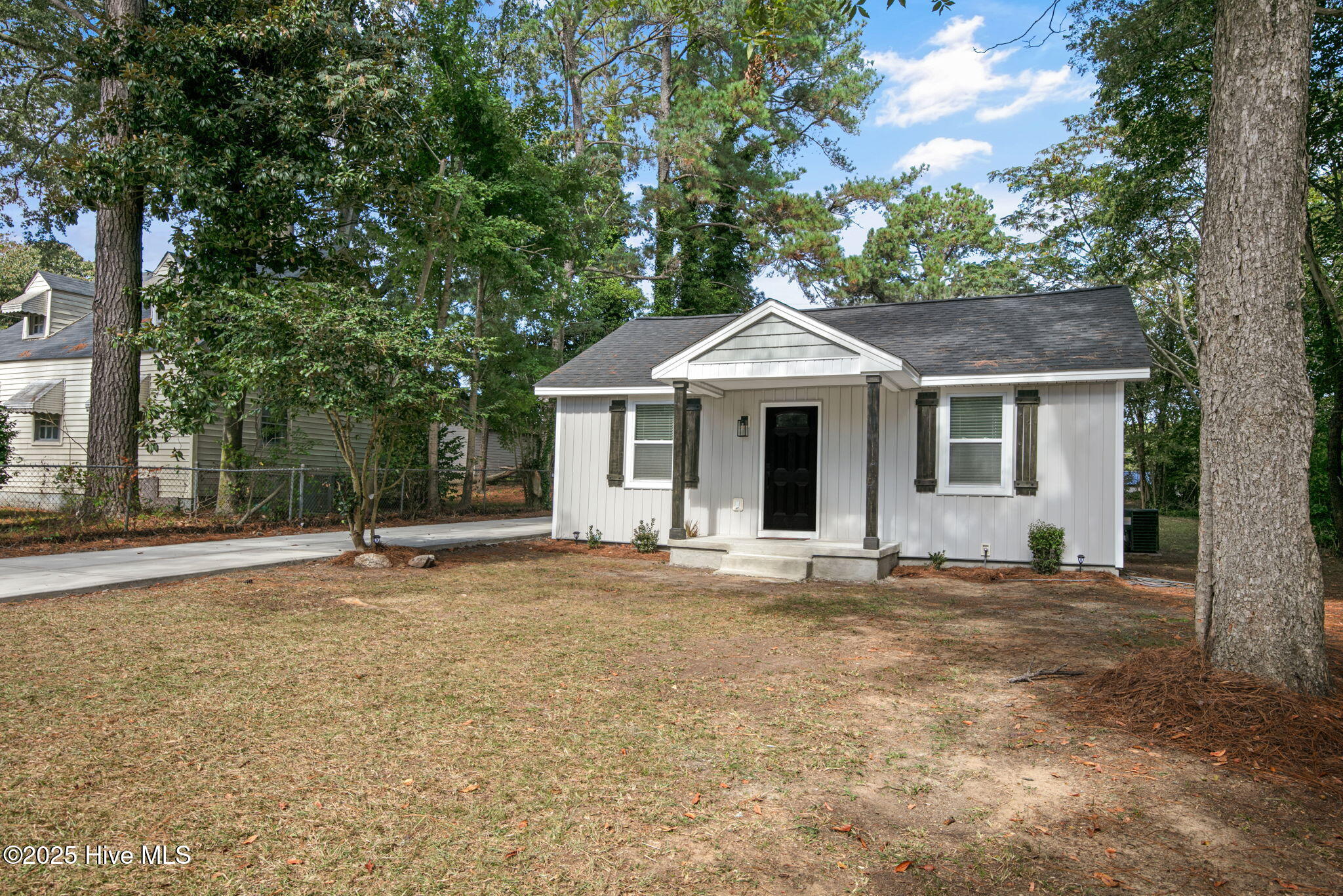 1205 Toisnot Avenue Northeast Wilson, NC 27893 - Photo 25 of 25 Additional Front