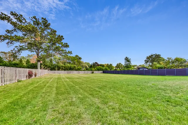 $2,299,000 | 1331 Pfingsten Road, Northbrook, IL 60062