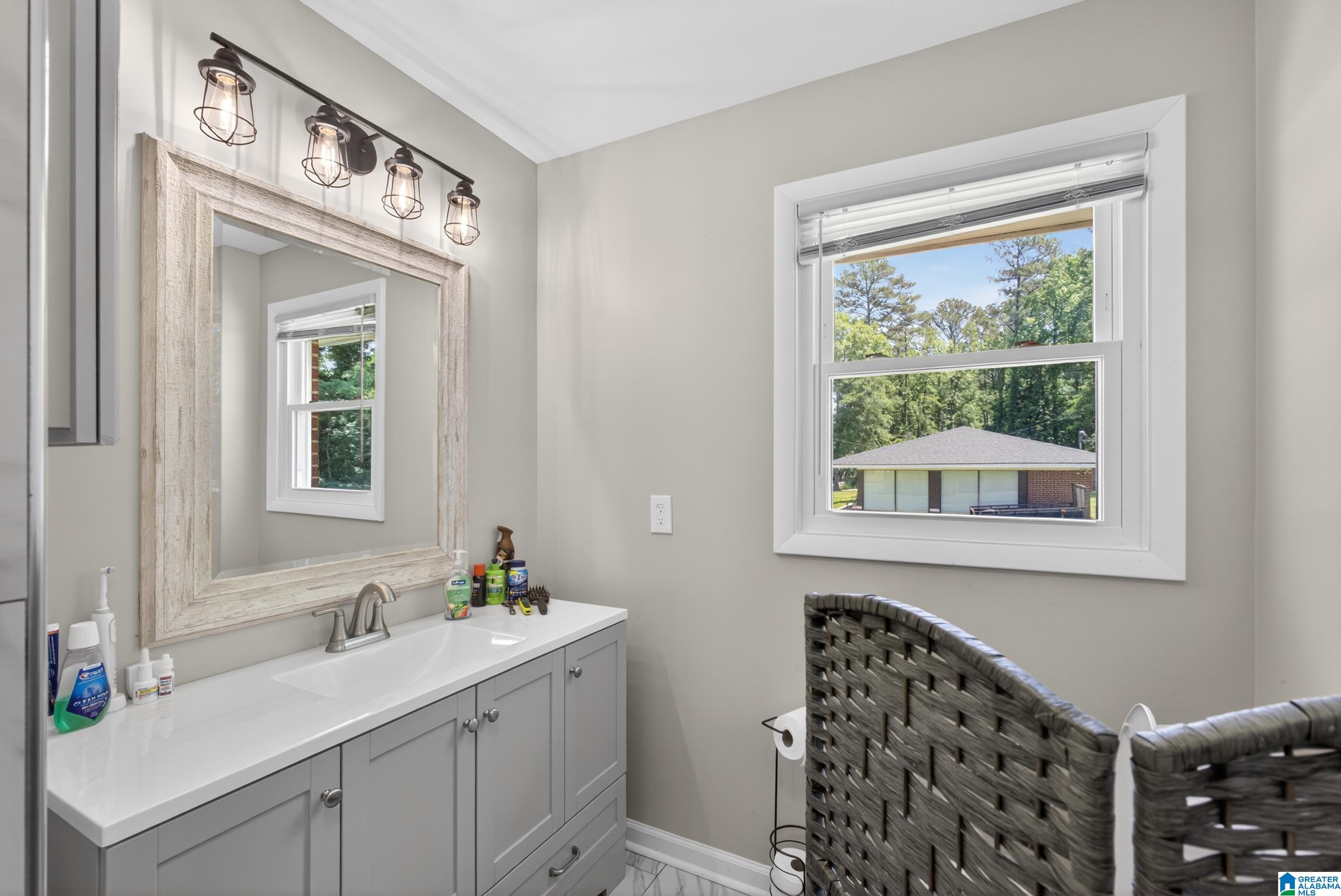 2050 Oldfield Road Sylacauga, AL 35150 - Photo 18 of 24