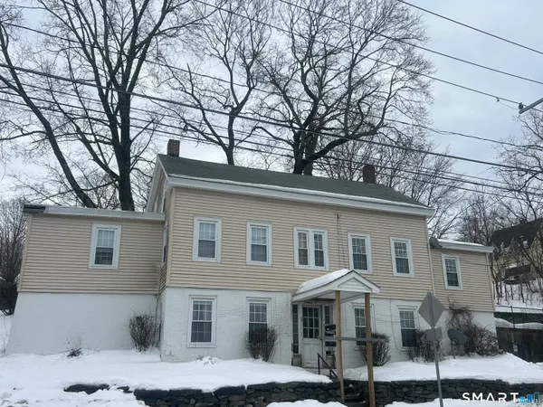 $374,500 | 203 School Street, Putnam, CT 06260