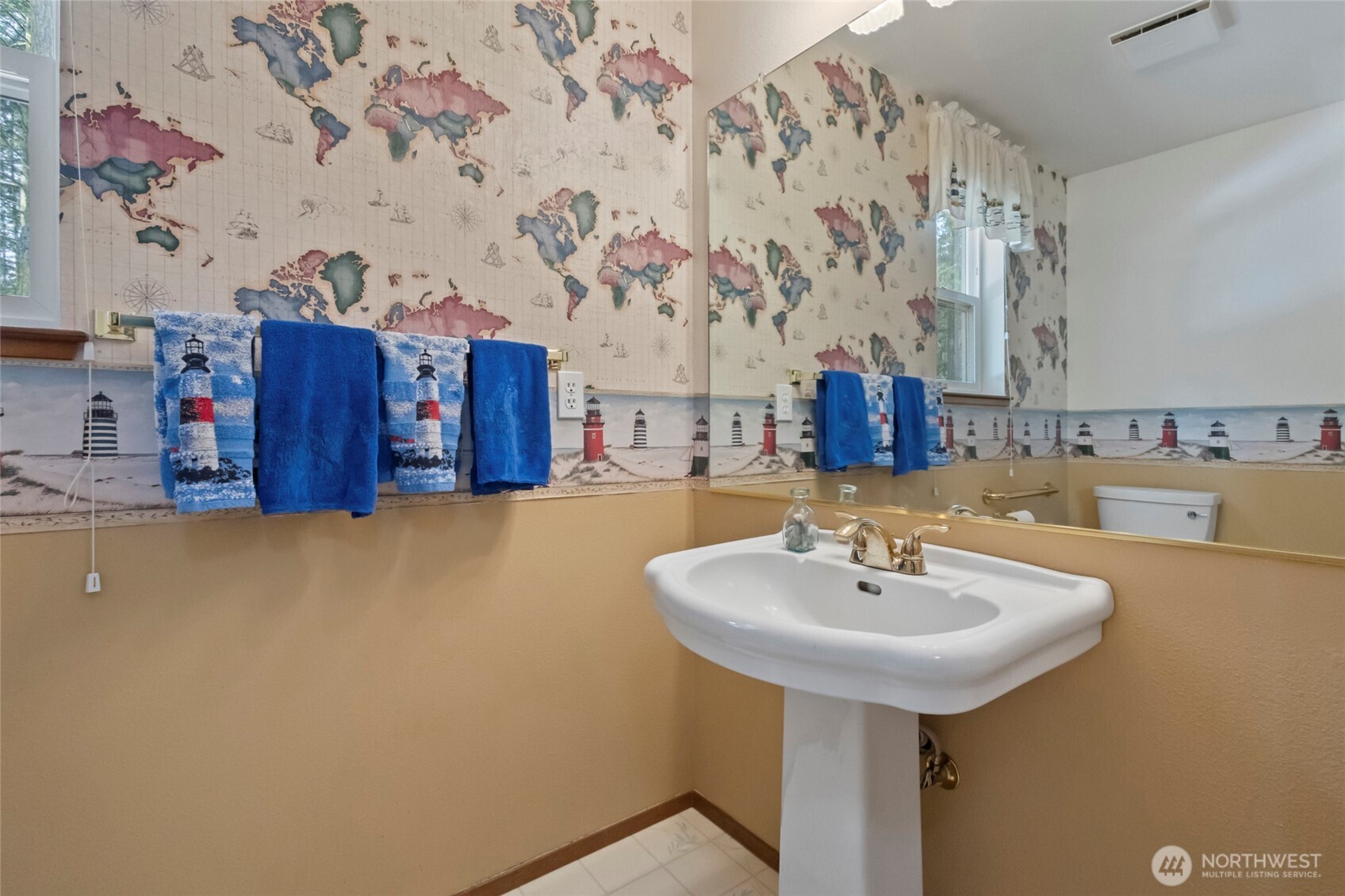 2564 Libbey Road Coupeville, WA 98239 - Photo 7 of 40 Gallery Image 7