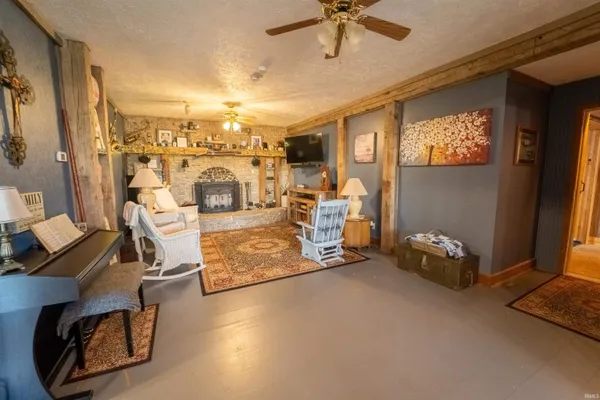 $598,750 | 12761 South 600 East, Amboy, IN 46911