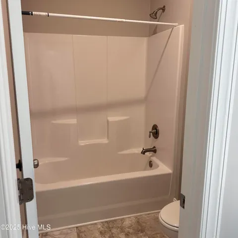 $2,350 | 4055 Murdocksville Road, West End, NC 27376