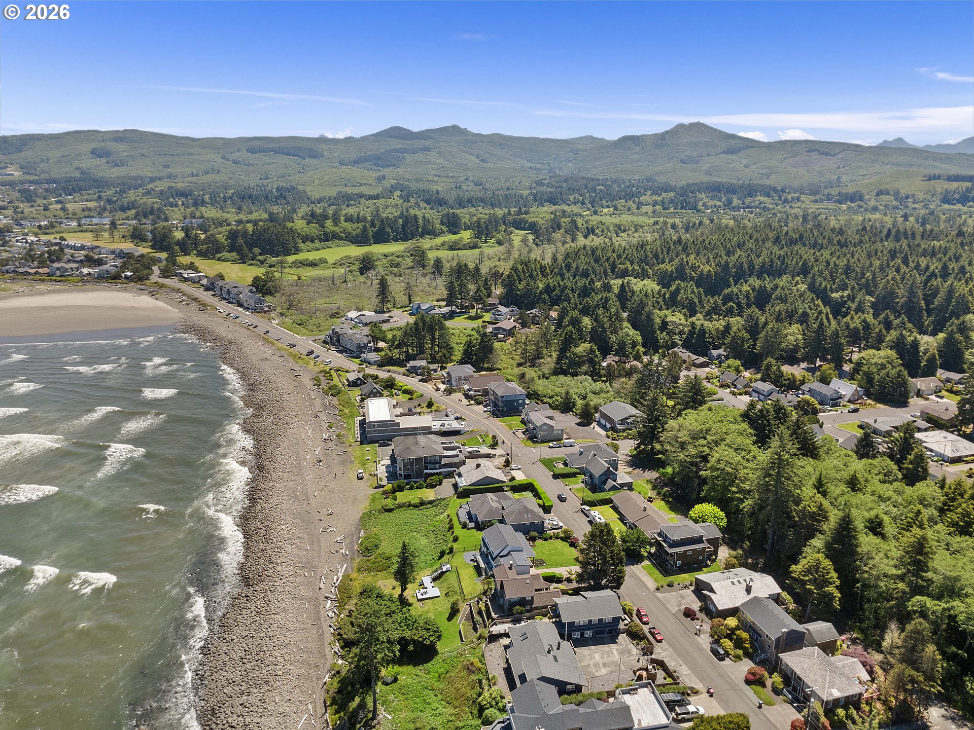 3232 Sunset Boulevard Seaside, OR 97138 - Photo 47 of 48 a view of a city with a lake