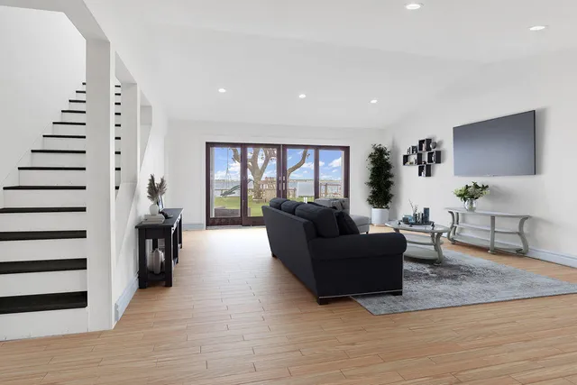 $1,750,000 | 2035 Wind Trace Road North, Navarre, FL 32566