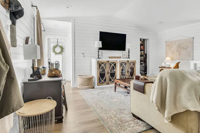 $1,750,000 | 2035 Wind Trace Road North, Navarre, FL 32566