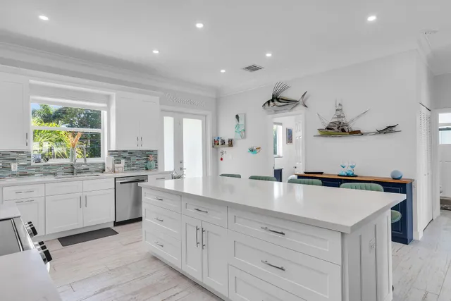 $3,200,000 | 117 El Capitan Drive, Islamorada, FL 33036