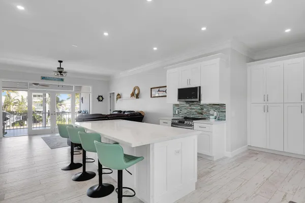 $3,200,000 | 117 El Capitan Drive, Islamorada, FL 33036