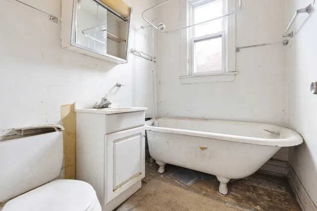 $64,900 | 6230 South Throop Street, Chicago, IL 60636