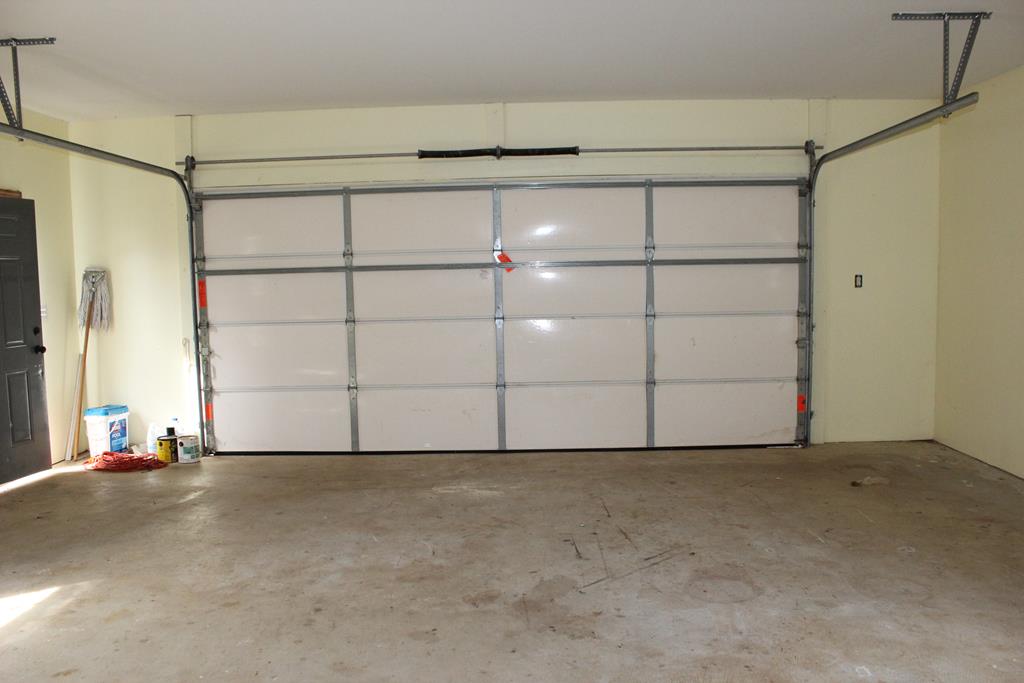 2498 Tindil Creek Road Slocomb, AL 36375 - Photo 32 of 49 Garage