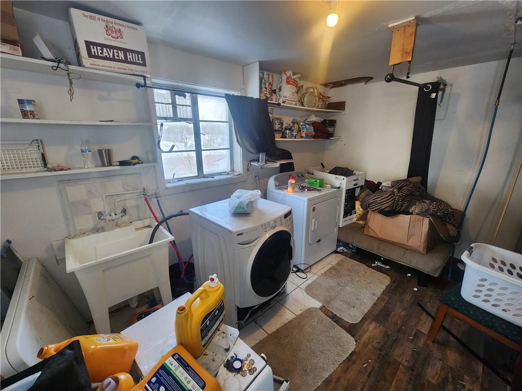 536 1/2 Butler Road Kittanning, PA 16201 - Photo 5 of 19