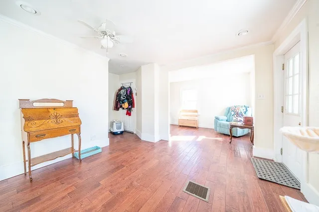 $399,900 | 16 A Clinton Street, Lynn, MA 01902