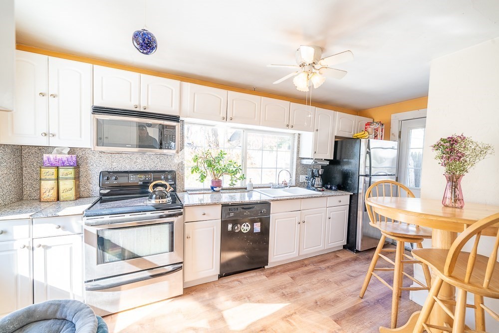 16 A Clinton Street Lynn, MA 01902 - Photo 6 of 19