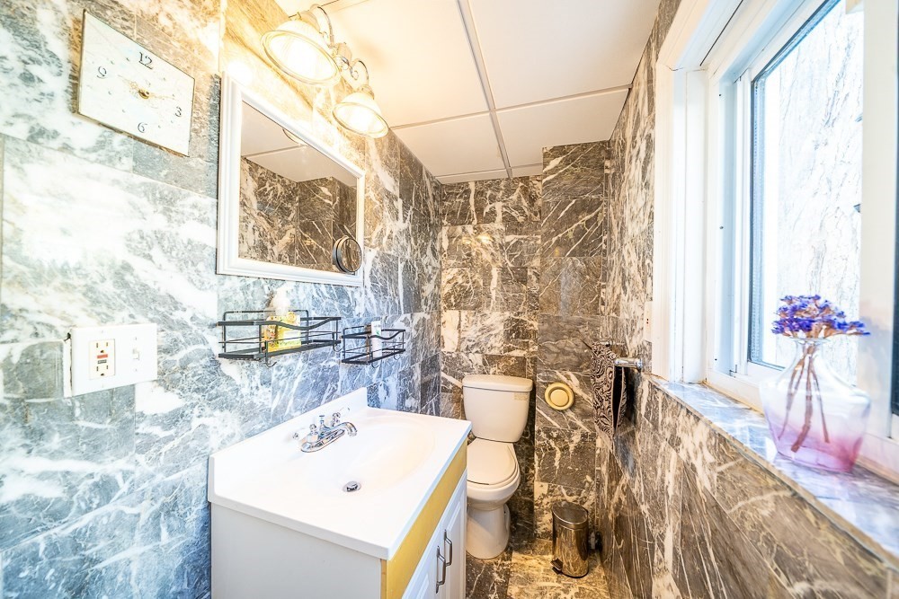 16 A Clinton Street Lynn, MA 01902 - Photo 9 of 24