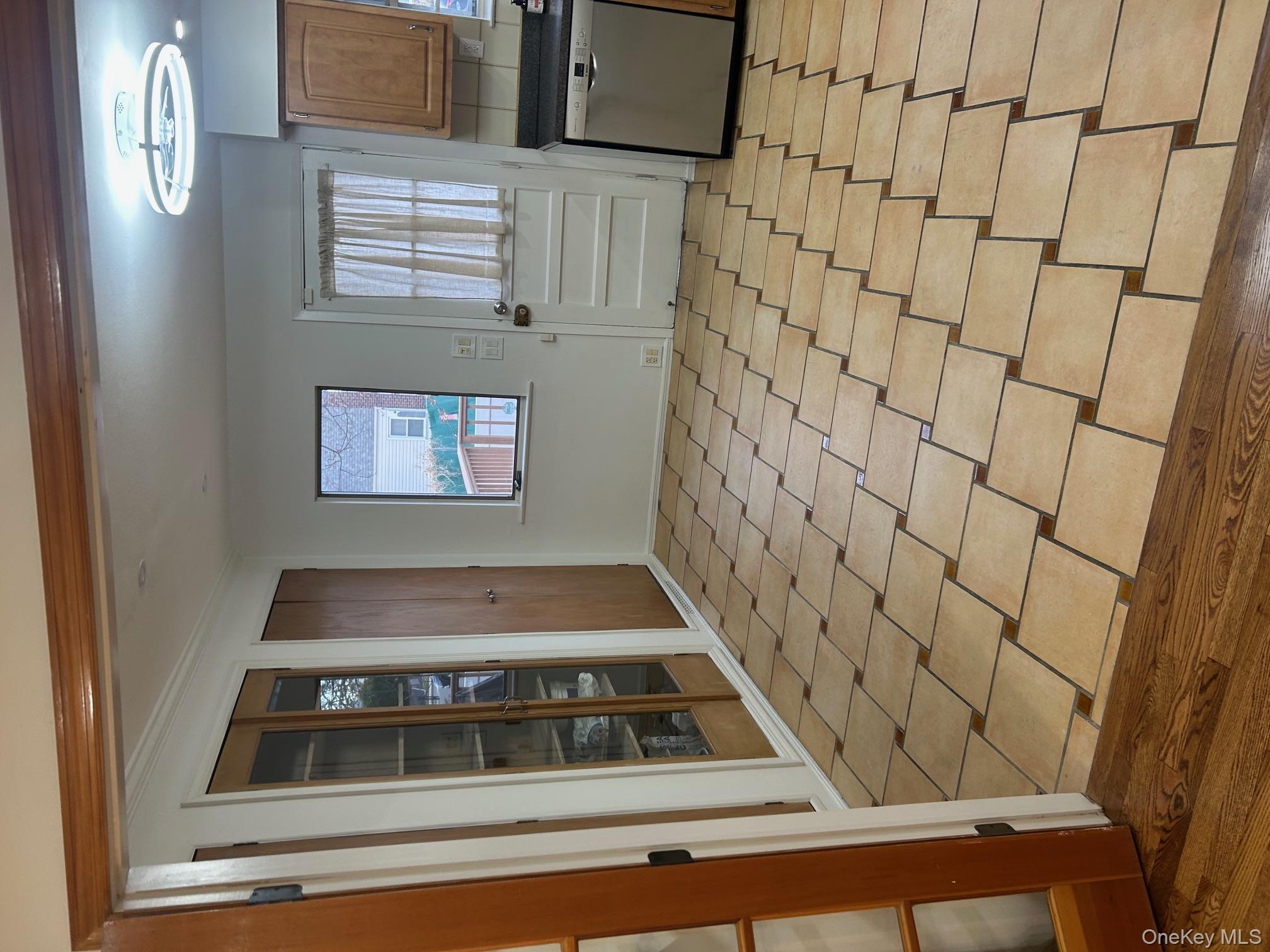 676 Front Street, Unit F Hempstead, NY 11550 - Photo 9 of 19