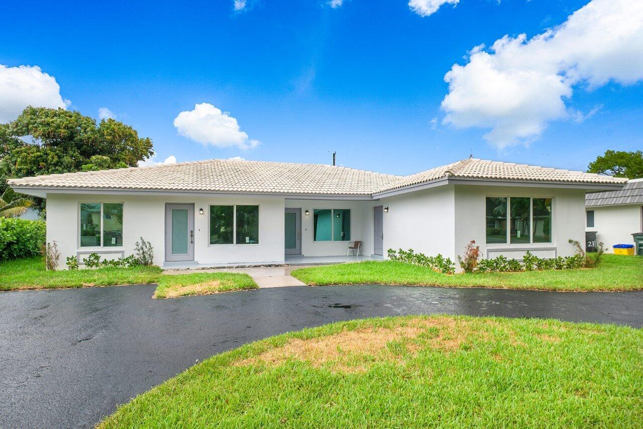 245 Southwest 6th Street Boca Raton, FL 33432 - Photo 1 of 40 001-243Southwest6thStreet-BocaRaton-FL-3