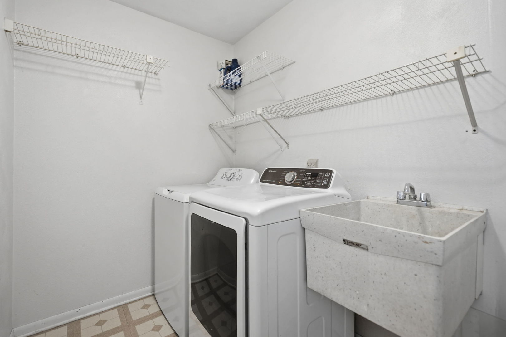 109 North 3rd Street Colona, IL 61241 - Photo 22 of 25