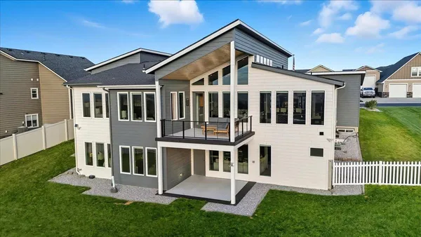 $1,050,000 | 8603 North Upper Mayes Lane, Spokane, WA 99208