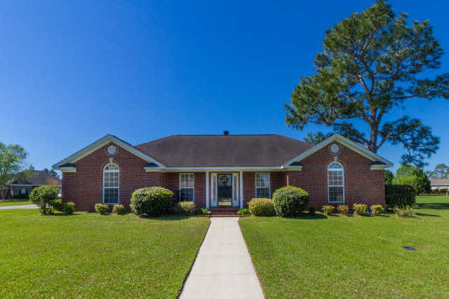 9075 Caddie Circle Foley, AL 36535 - Photo 3 of 23 Front of Home
